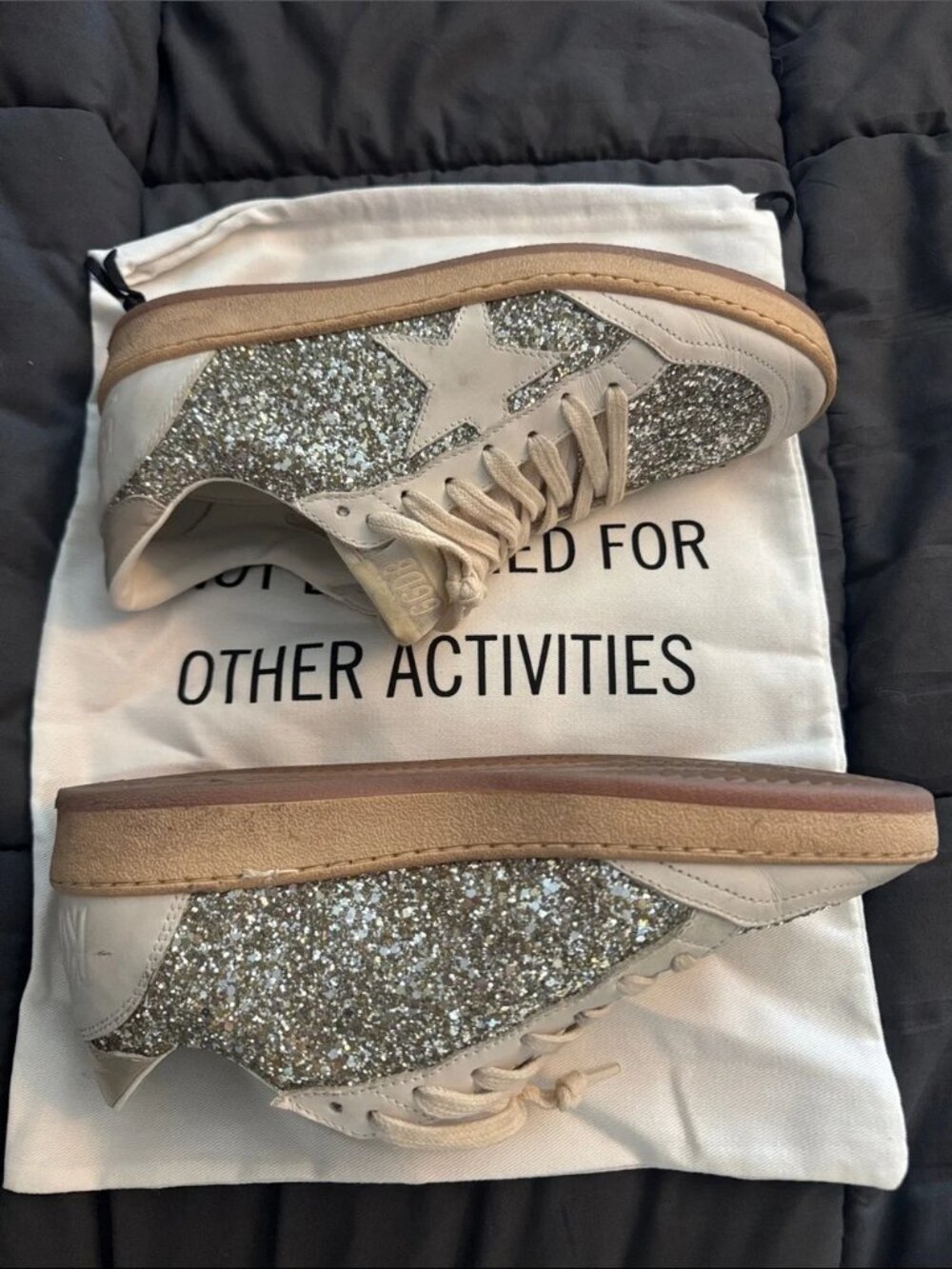 Golden Goose Women's Ball Star Sneakers in Silver and Cream Glitter - Picture 2 of 3